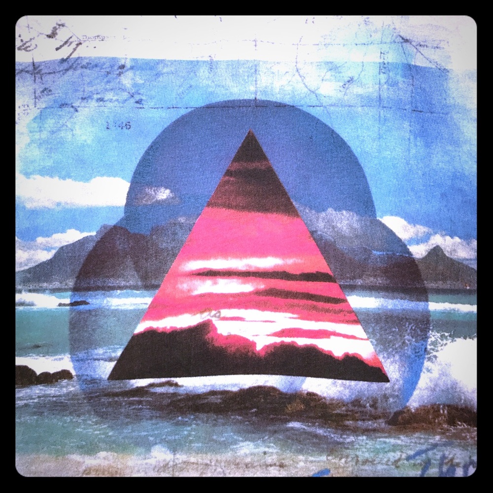 Women's size M Epic Threads Tee NWOT