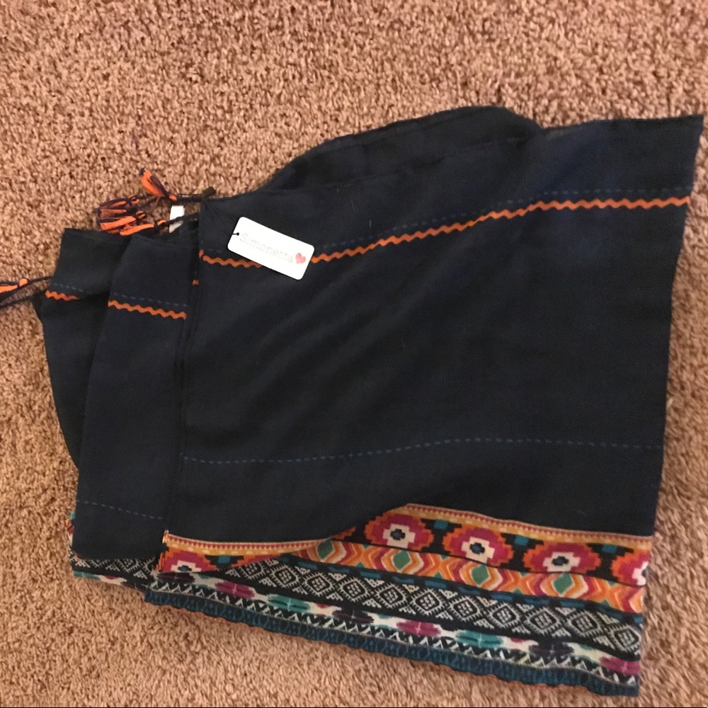 Simonette woven scarf