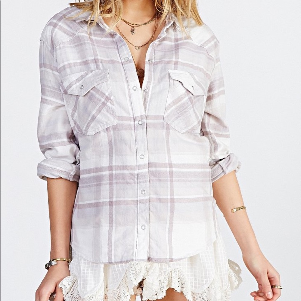 Buttons down with lace size large