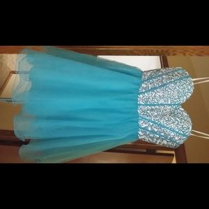 Light blue strapless tool dress