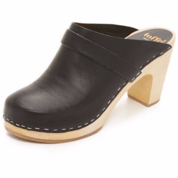 Swedish Hasbeen Black Leather Clogs Anthropologie - Picture 2 of 2