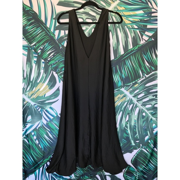 DAILYLOOK Shift Dress | Black - Picture 3 of 6