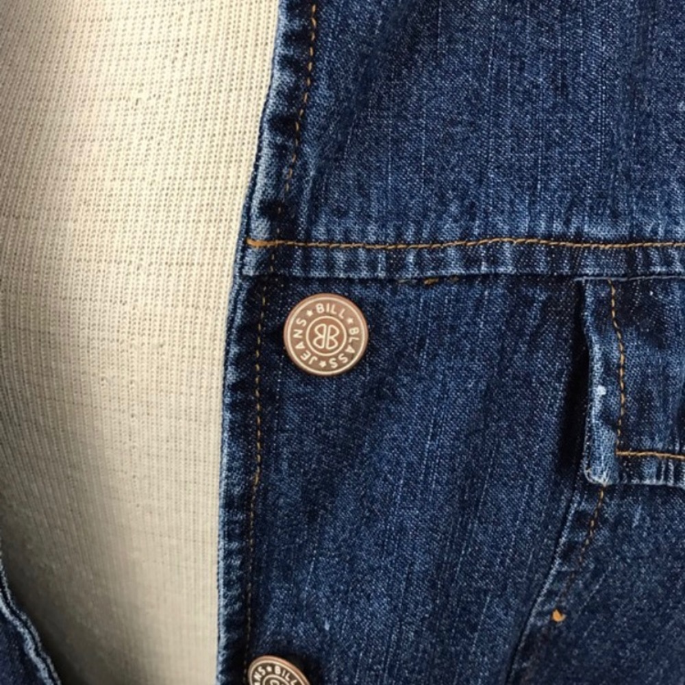 ❌SOLD❌Vintage 90s Grunge Jean Jacket - Picture 4 of 5