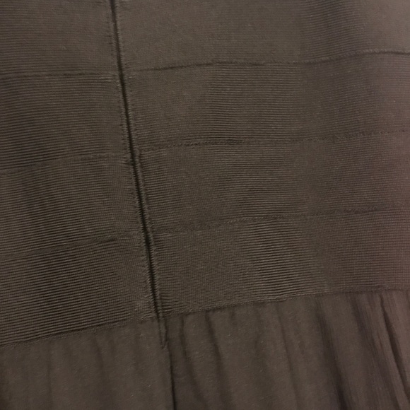 Tadashi Collection gown - Picture 7 of 7