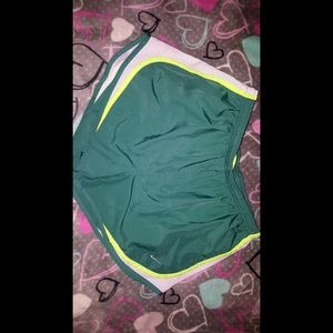 BRAND NEW ! Nike dri fit shorts