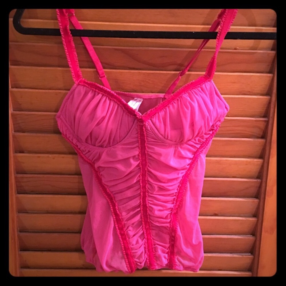 Victoria Secret hot pink lingerie Bra. 34B