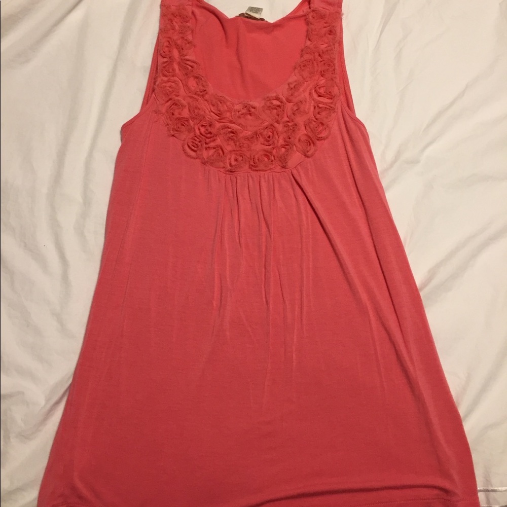 Pink sleeveless top