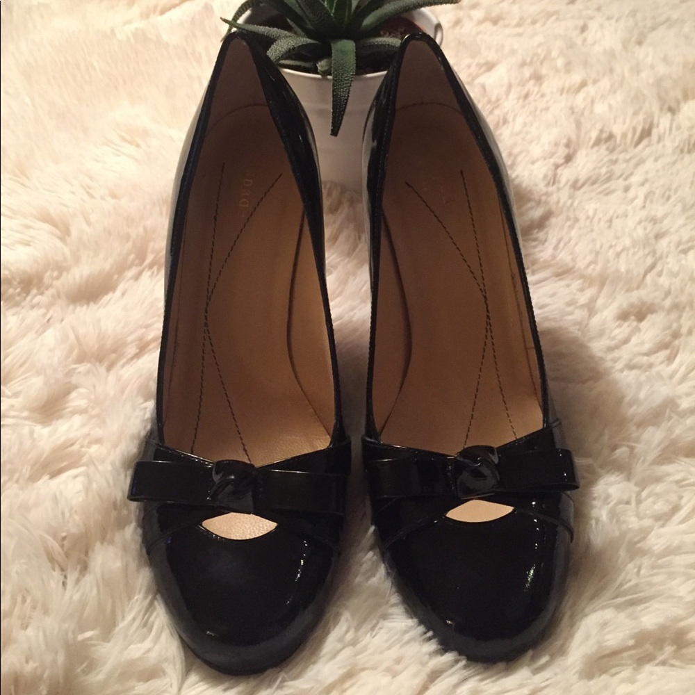 Kate Spade Black Patent Leather Pumps Size 5B