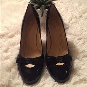 Kate Spade Black Patent Leather Pumps Size 5B