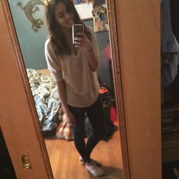 Cozy half sleeve shirt - Picture 1 of 3