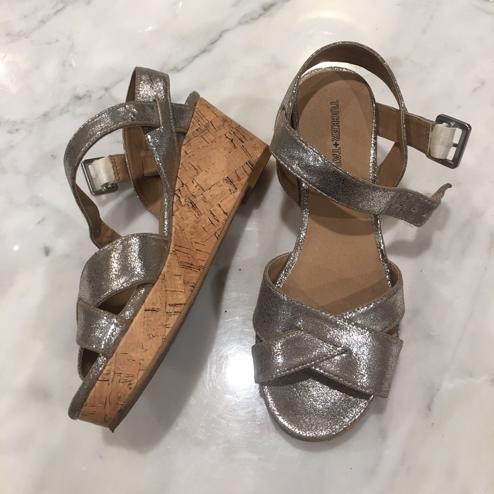 Tucker + Tate  metallic girls wedge sandals