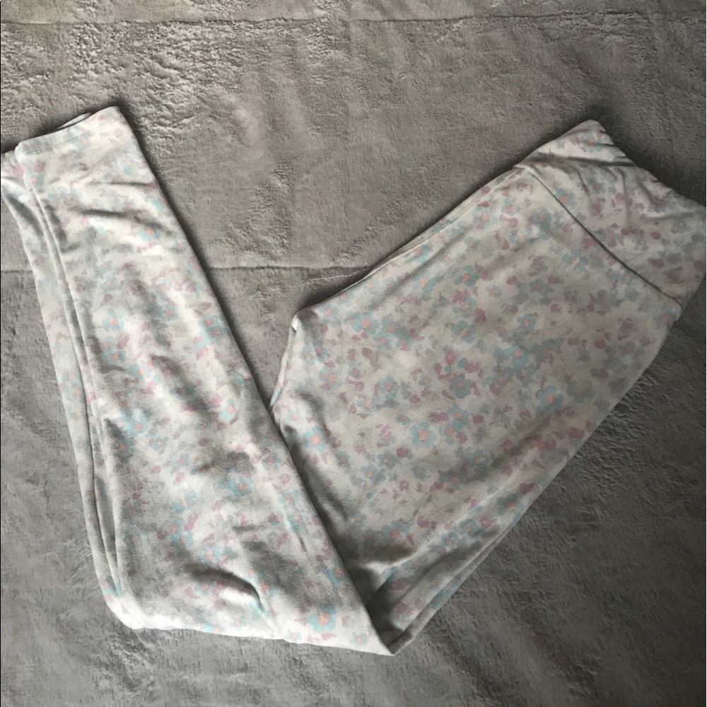 LulaRoe Buttery Soft Leggings