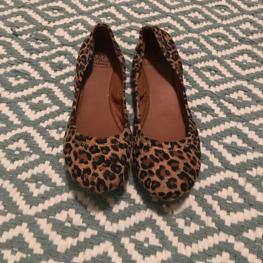 Lucky brand flats.