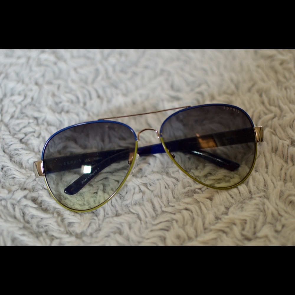 Esprit Aviators