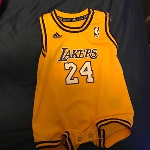 Lakers baby outfit