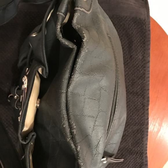 Handbag - Picture 3 of 3