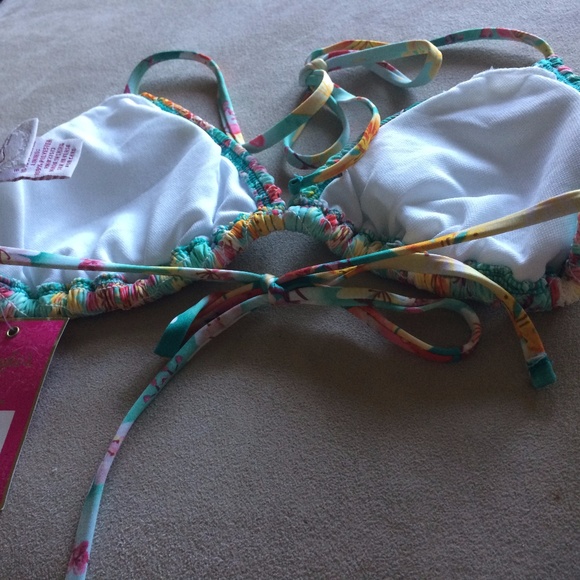 Candie's Mint Smocked Bikini Top Juniors NWT - Picture 3 of 3