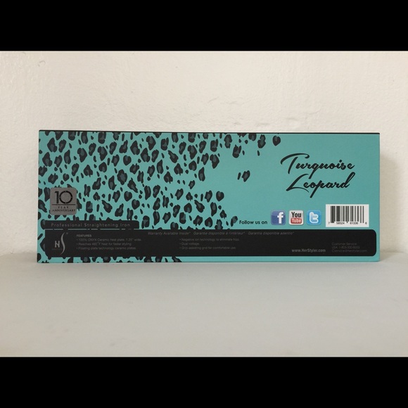 Turquoise Leopard Print Hair Straightener