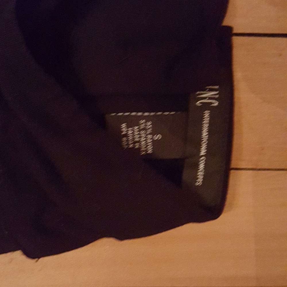 Top - Picture 3 of 3