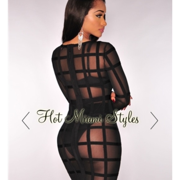 Bandage caged panty lined dress - Picture 3 of 6