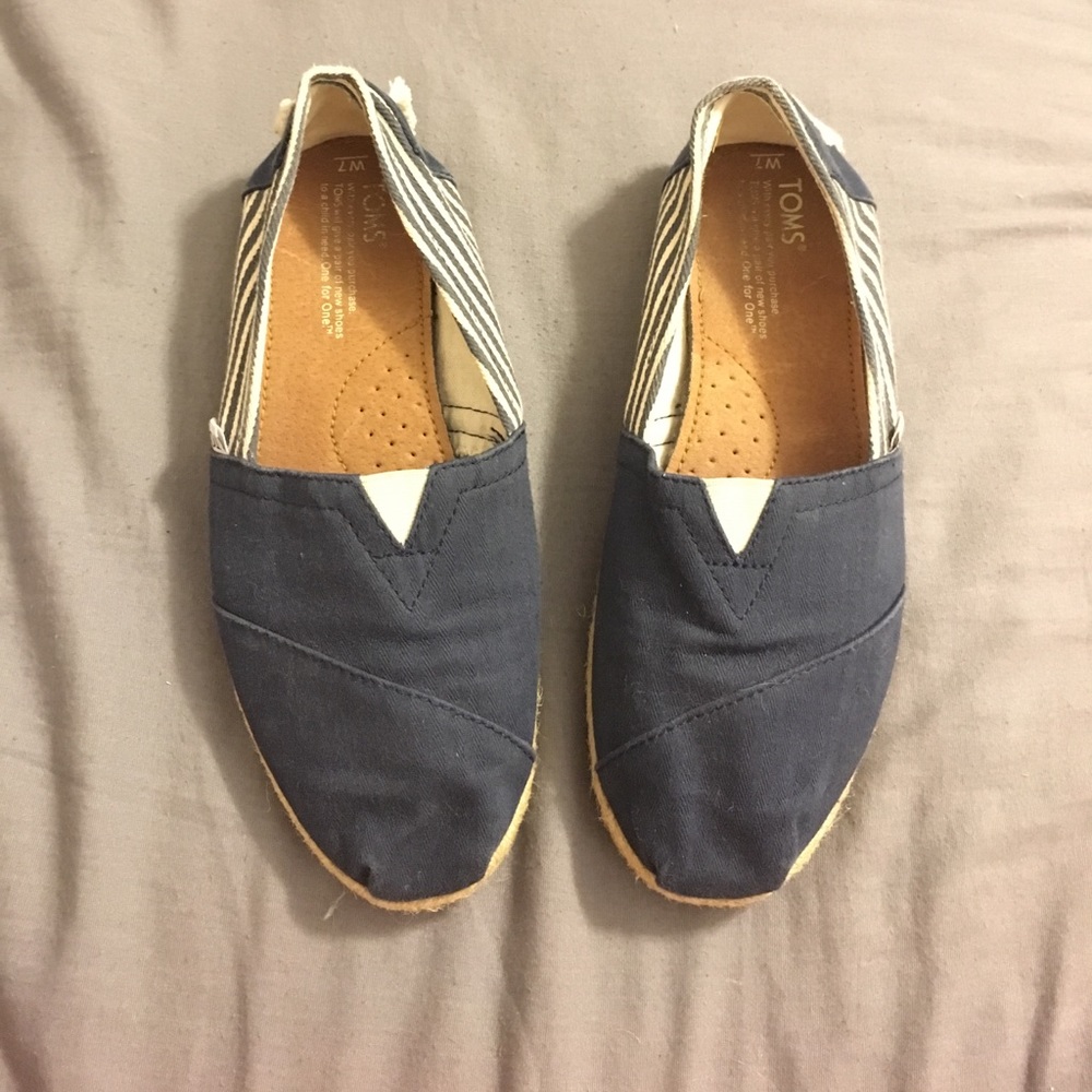 Toms shoes