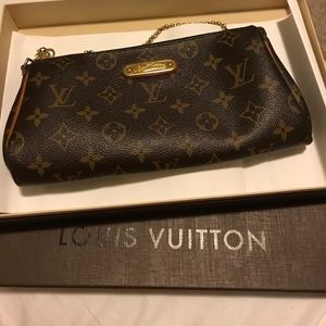 Louis Vuitton Eva clutch (SOLD)