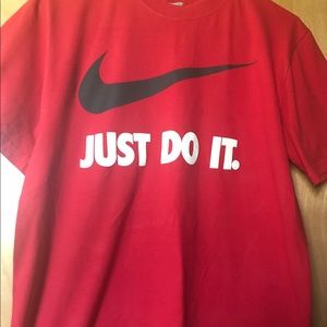 Nike Just Do It Graphic Tee