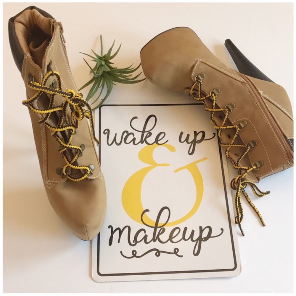 Nubuck Qupid boots!