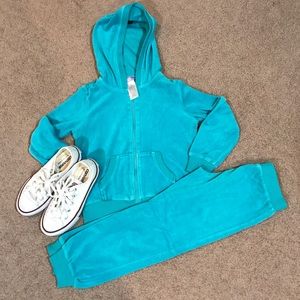 Turquoise Velour Set 6T