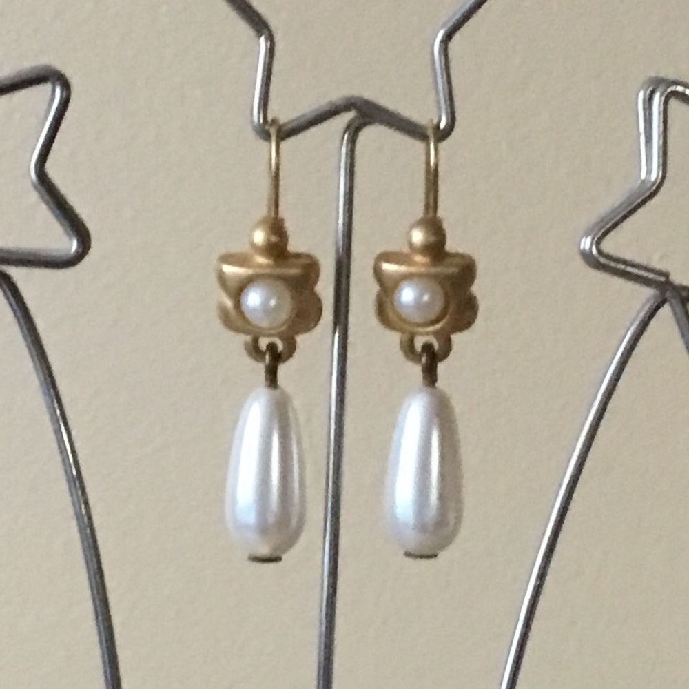 Gold-Tone Imitation Pearl Drop Fashion Earrings