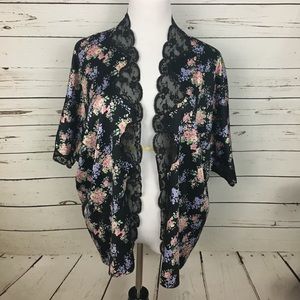 Flower patterned Kimono