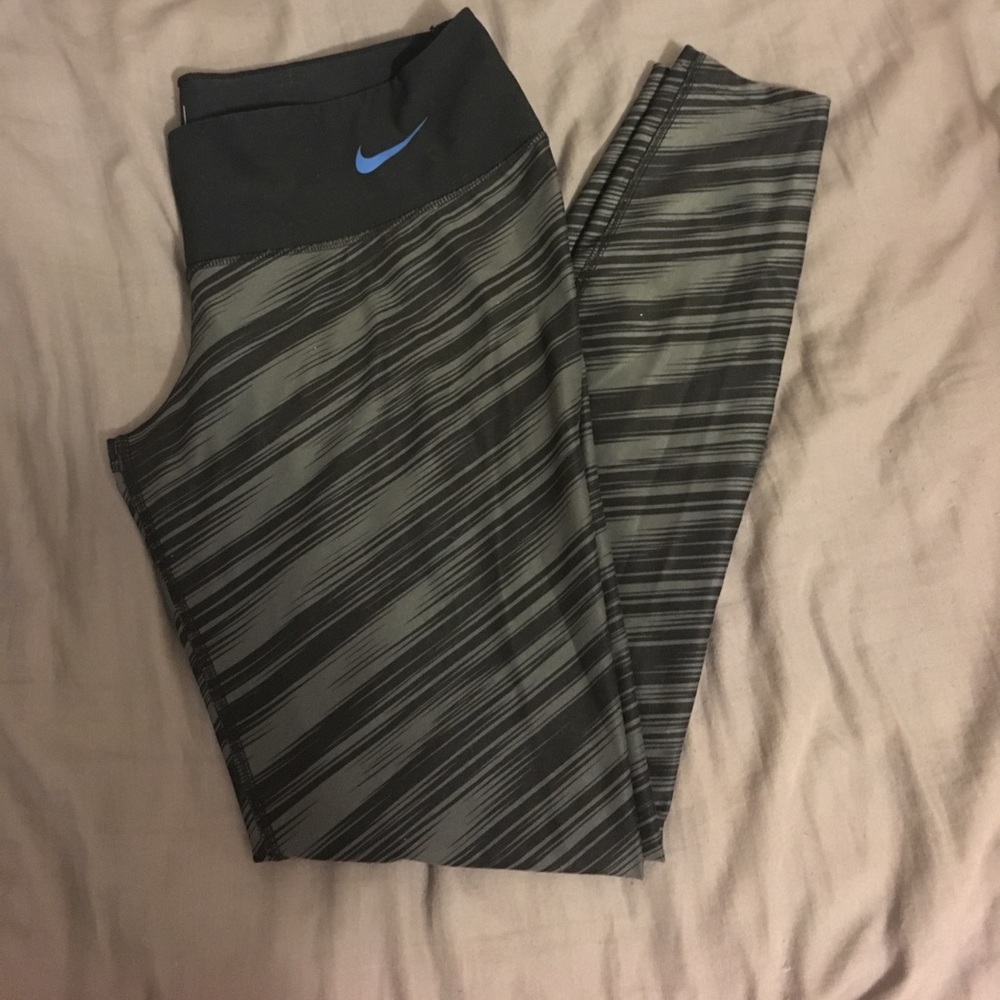 Nike dri-fit leggings