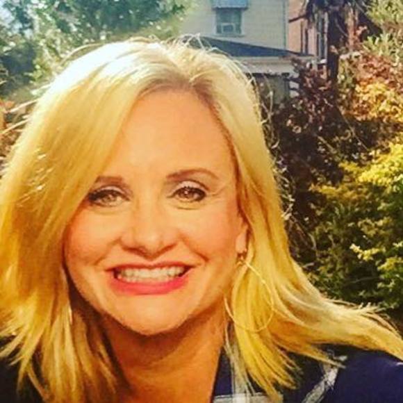 Meet your Posher, Vicki - Picture 1 of 1