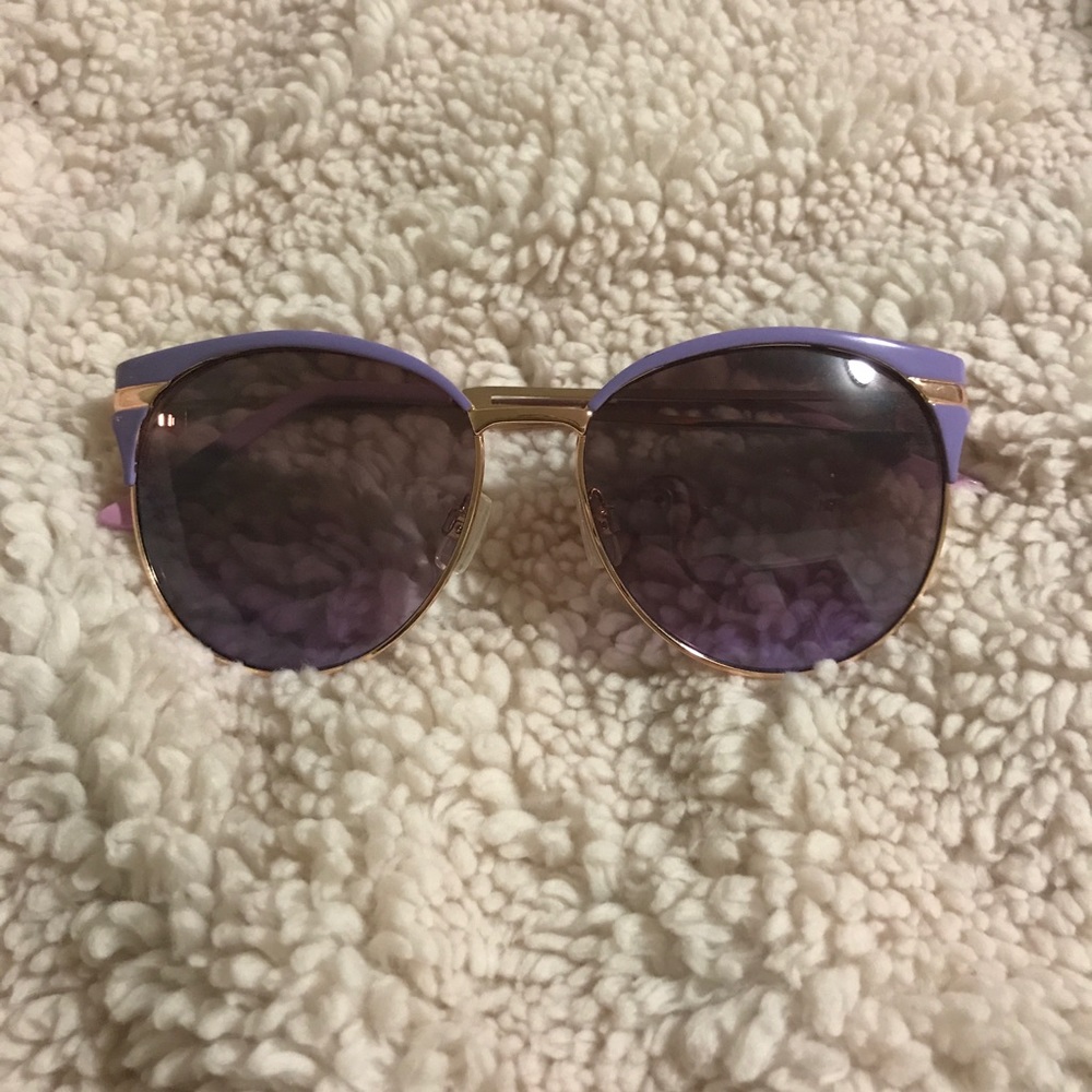 CUTE SUNGLASSES! 🔅