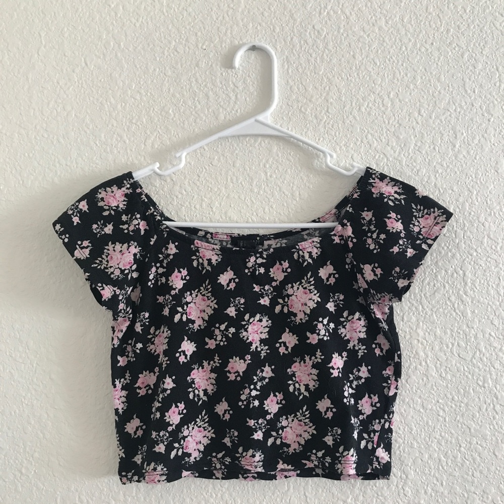 Forever 21 Floral Crop Top