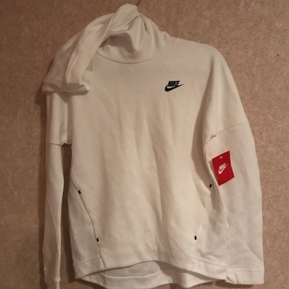 White Nike women's sweatshirt