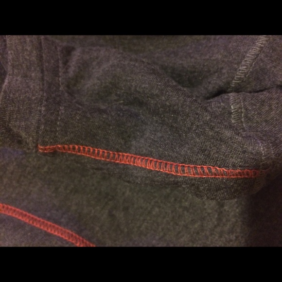 ADIDAS WOMEN running athletic shirt - Picture 3 of 3