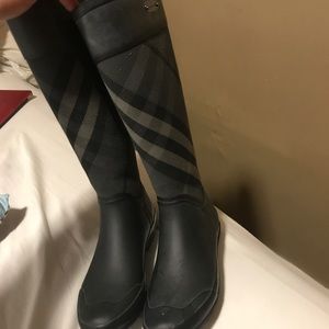 Burberry Rainboots
