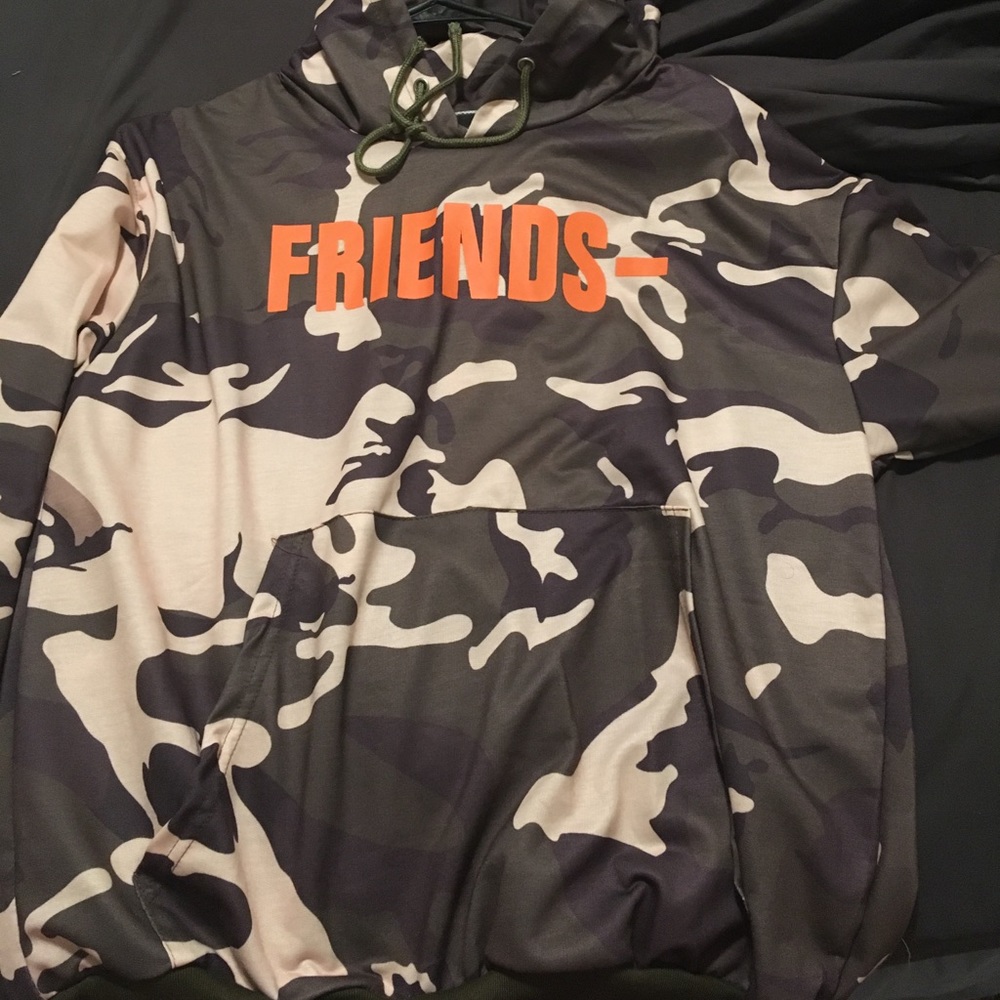 Vlone friends camo hoodie UA