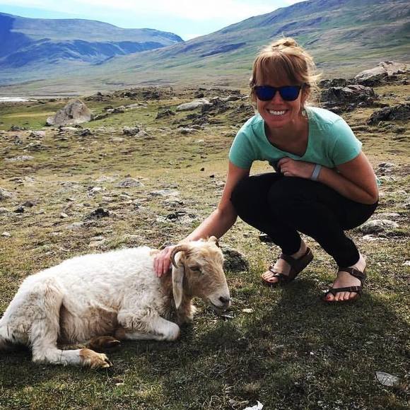 Meet your Posher, Erin - Picture 1 of 1