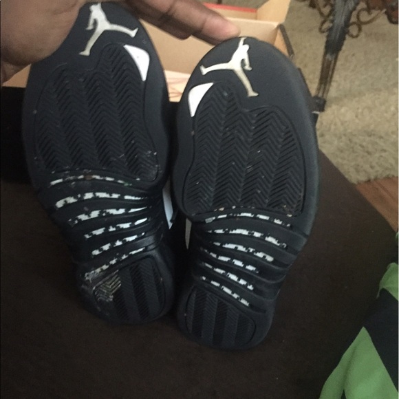 Jordan master black 12s - Picture 4 of 4