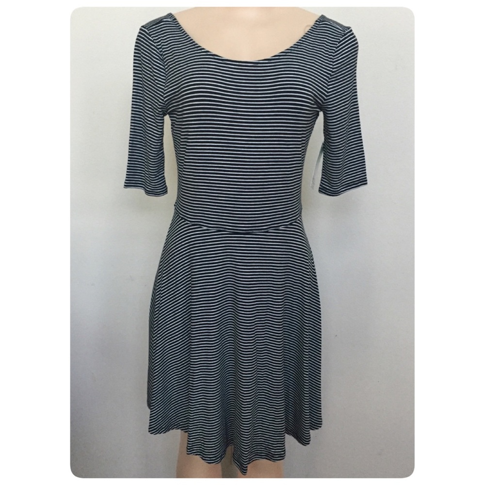 🦋Stripe skaters dress🦋