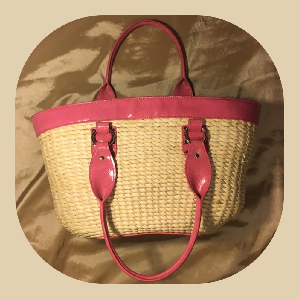 Beautiful Liz Claiborne purse