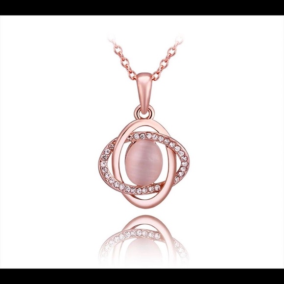 Rose Gold Color AAA Zircon Necklace W/ Rhinestones - Picture 4 of 4