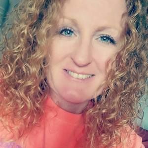 Meet your Posher, Kelli