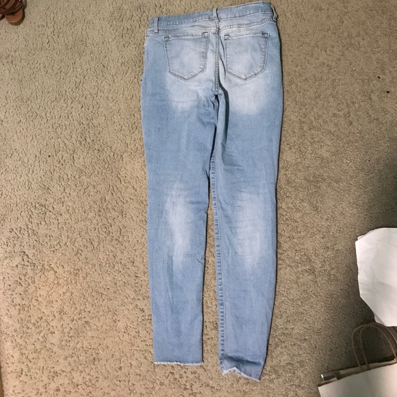 Old Navy Size 10 Rockstar Jeans (2 pairs) - Picture 4 of 8