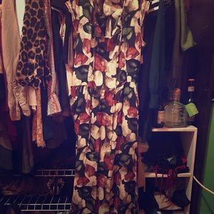 Long floral dress fits s-M wash never worn
