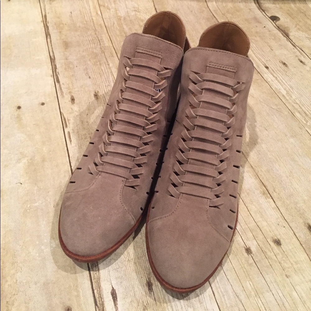 SAM EDELMAN NWT ankle booties in Taupe 8 or 8.5 - Picture 3 of 7