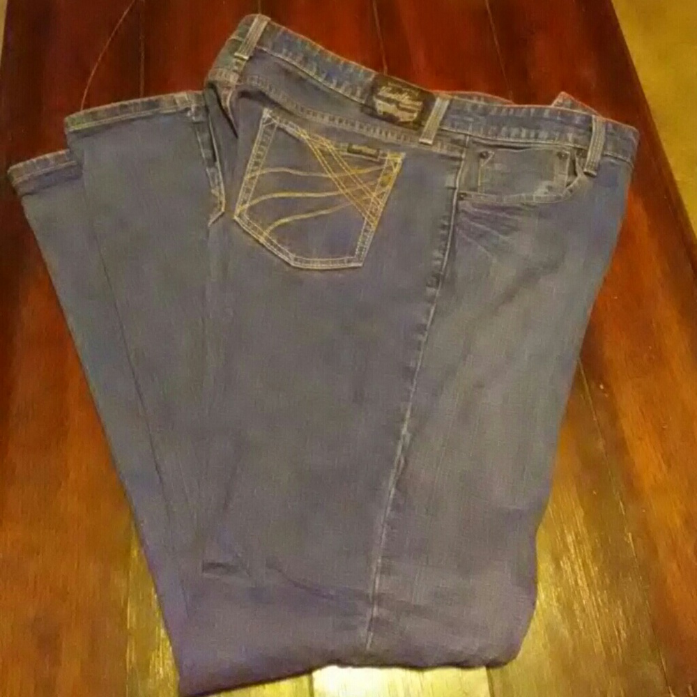 Levi Strauss Juniors Low Rise Flare Jeans