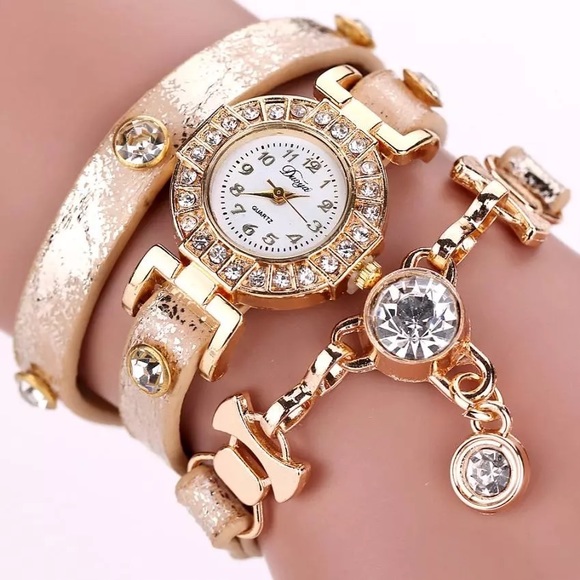 Luxury Crystal Pendant Jewelry Bracelet Wristwatch - Picture 1 of 5